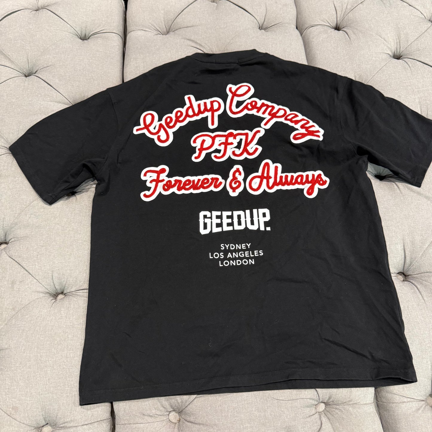 Geedup Forever And Always T-shirt 'Black Red' (Second hand)