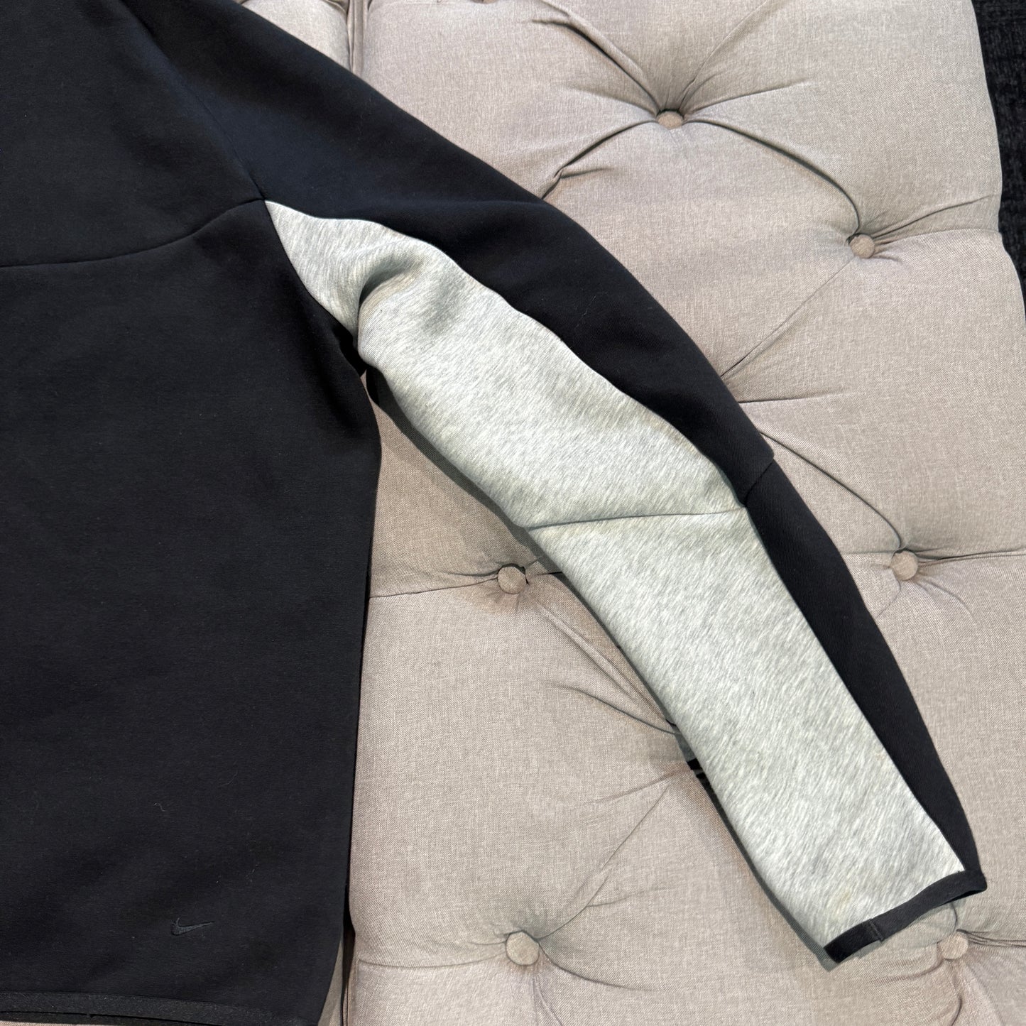 Nike Tech Fleece Jacket 'Black Grey' (Second hand)