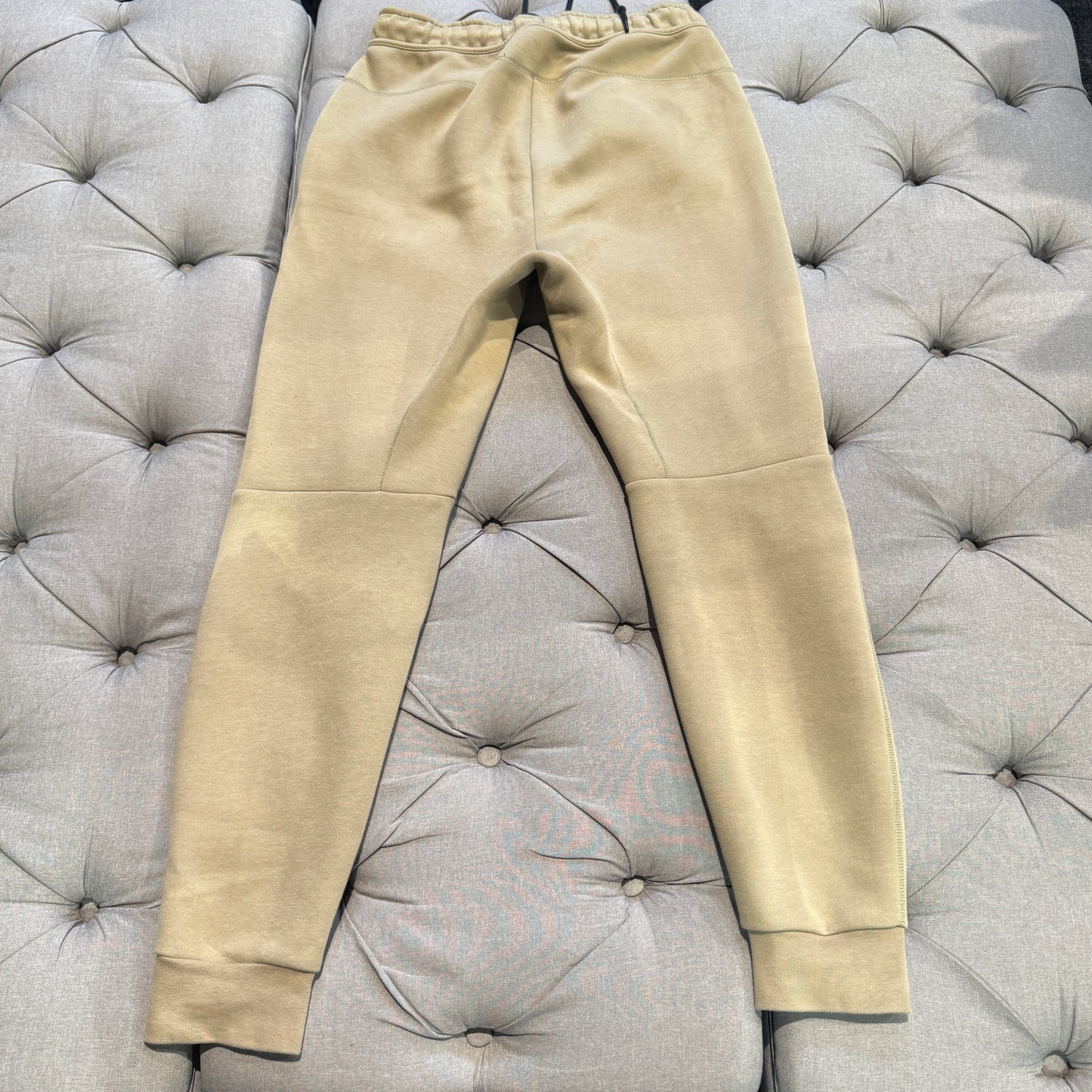Nike Tech Fleece Track Pants 'Beige' (Second hand)