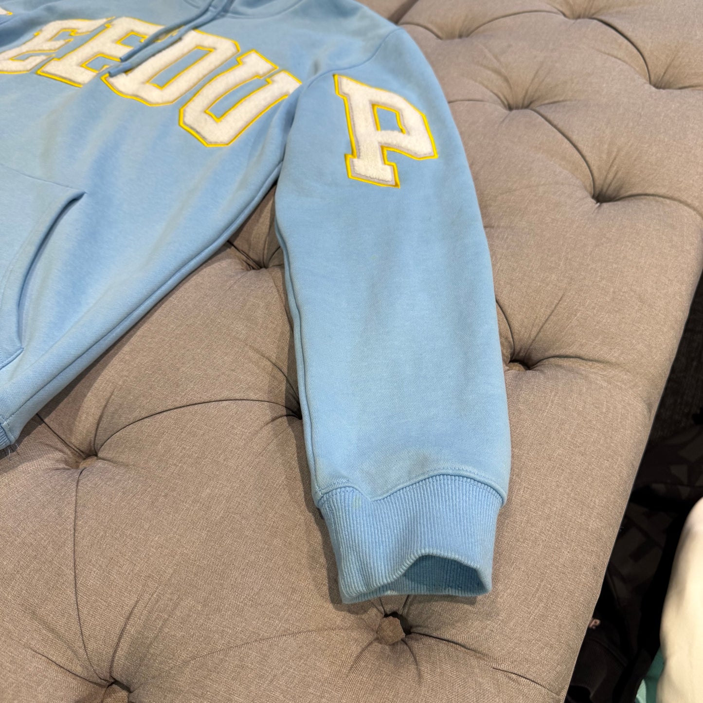 Geedup Team Logo Hoodie 'Sky Blue Yellow' (Second hand)