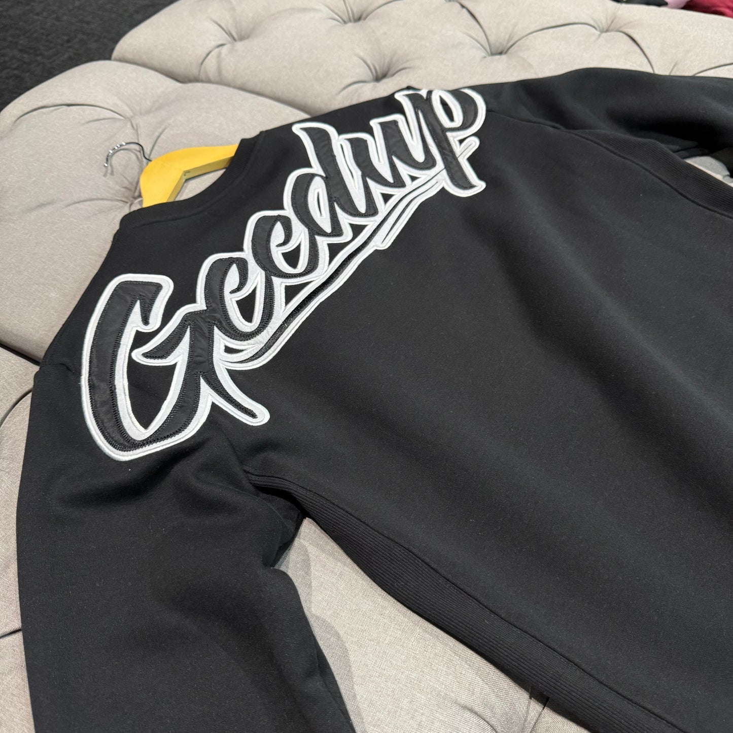 Geedup OS Script Crewneck 'Black White' (Second hand)