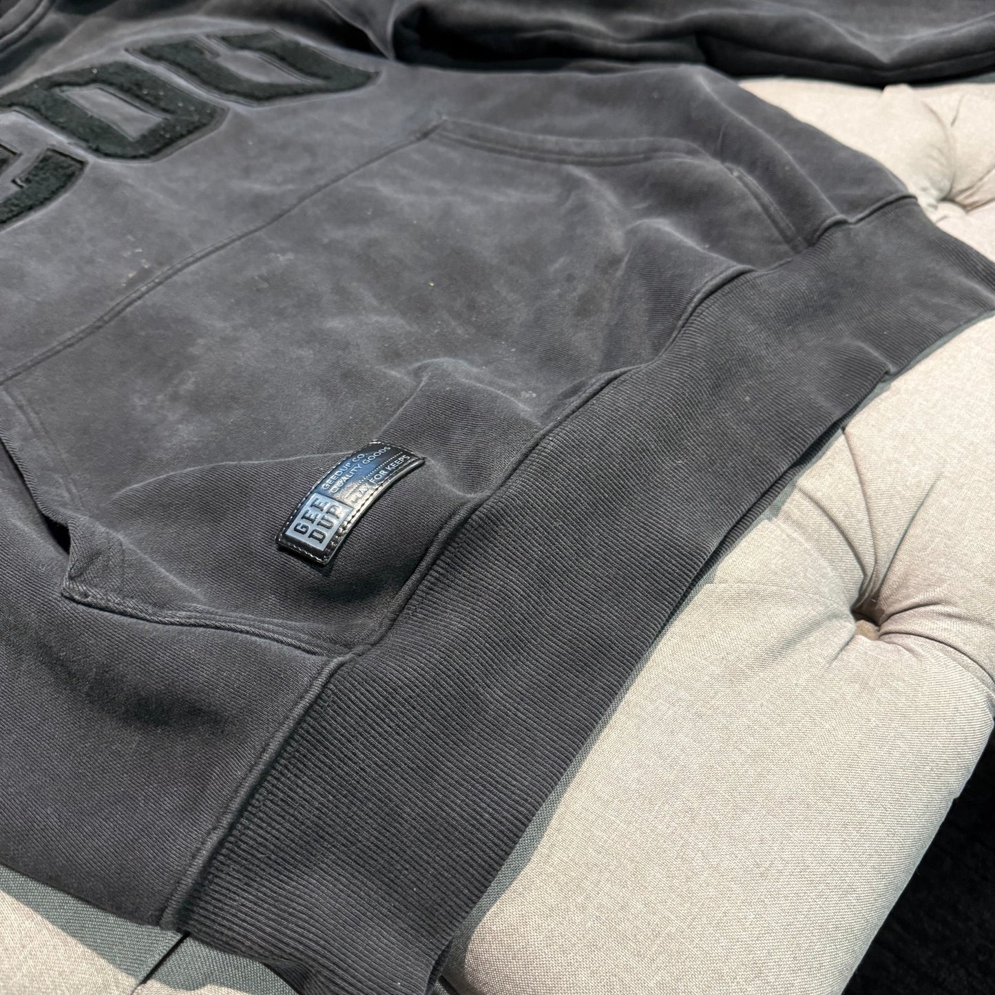 Geedup Team Logo Hoodie 'Washed Black' (Second hand)