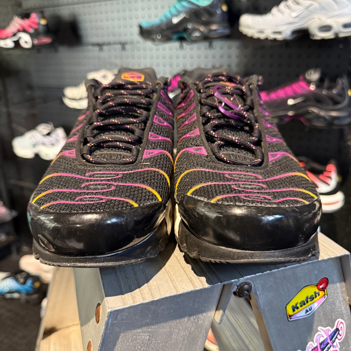 Nike Air Max Plus 'TN' Black University Gold Viotech (Second hand)