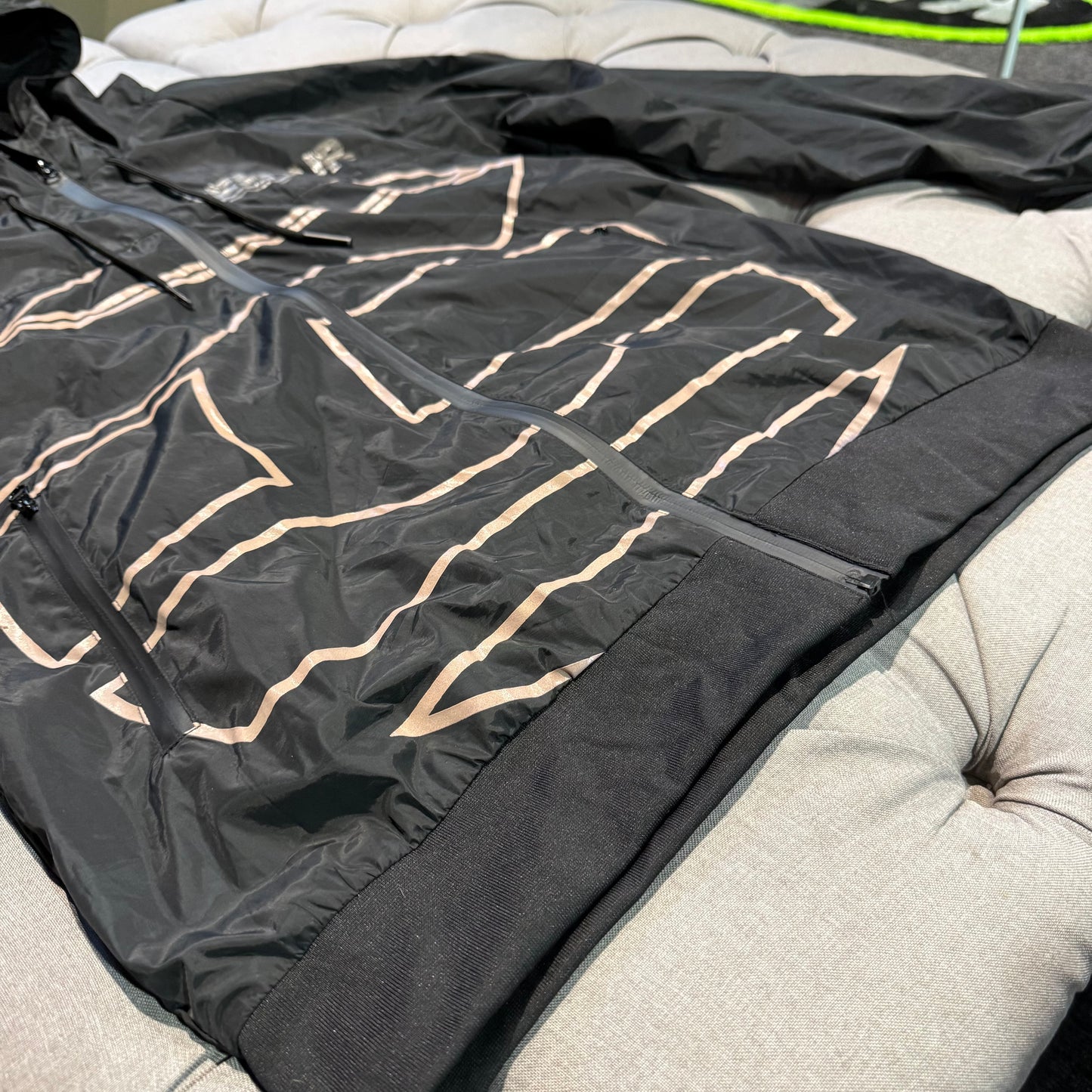 Geedup Sportsman Spray Jacket 'Black Rose Gold' (Second hand)