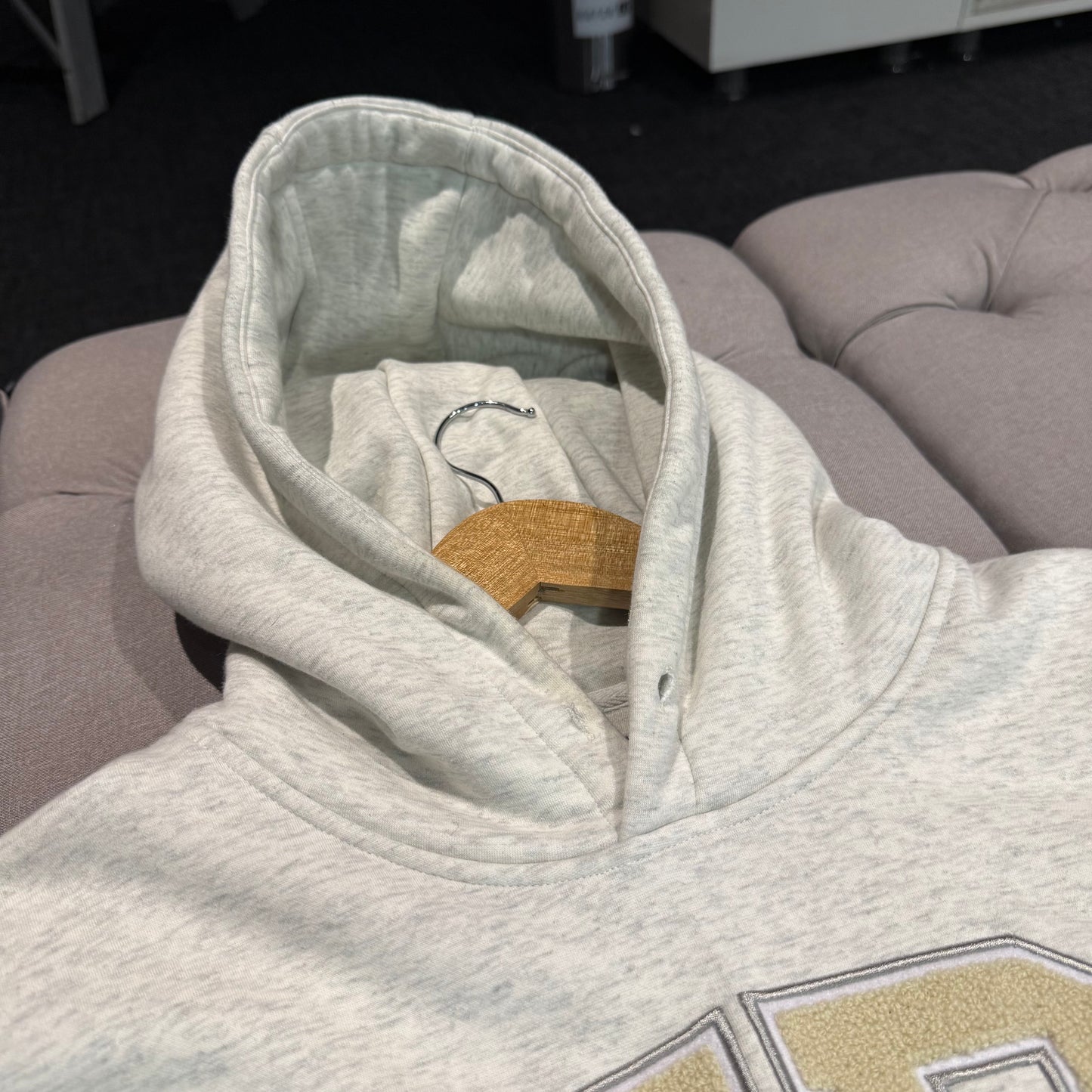 Geedup Team Logo Hoodie 'Wheat' (Second hand)