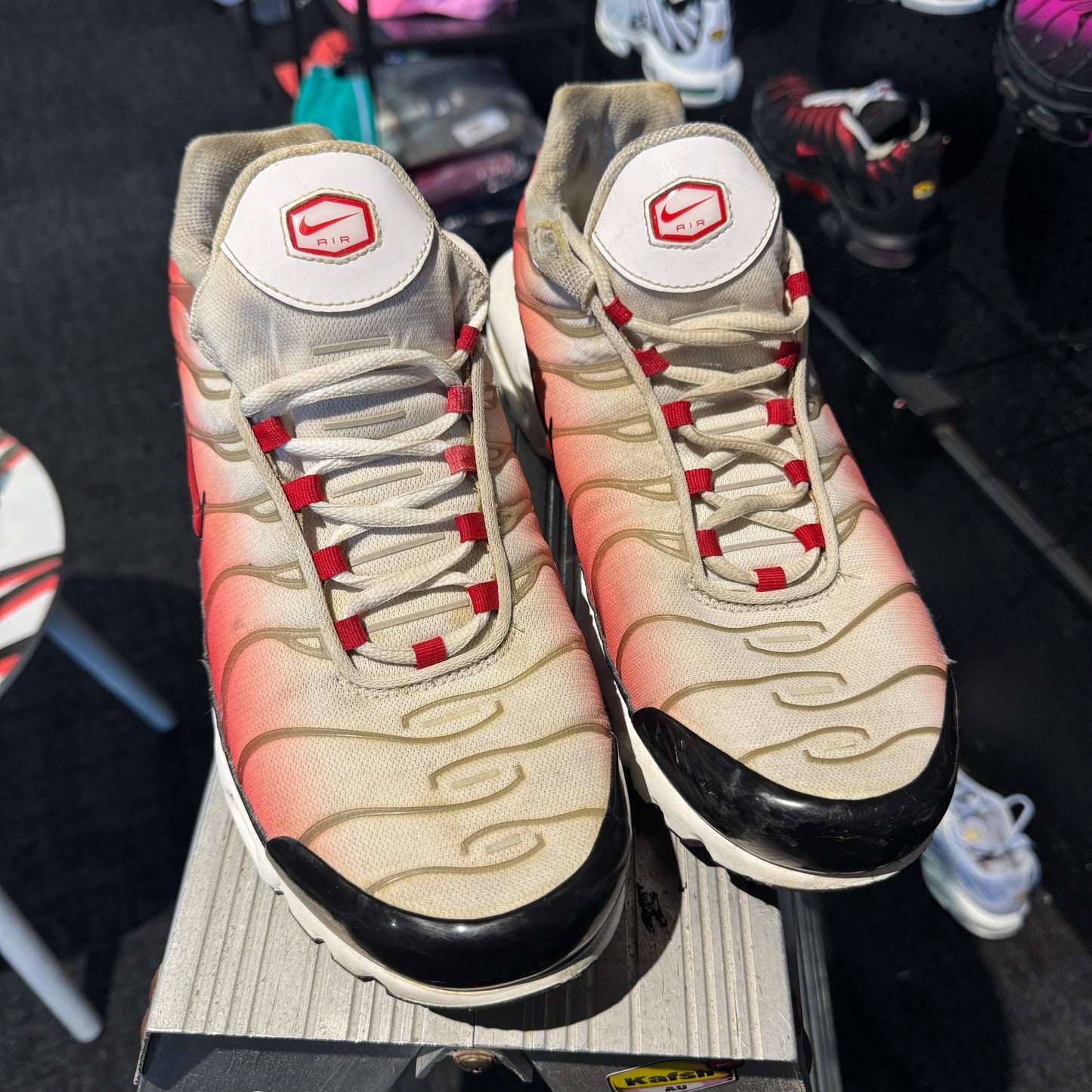 Nike Air Max Plus 'TN' White Black University Red (Second hand)
