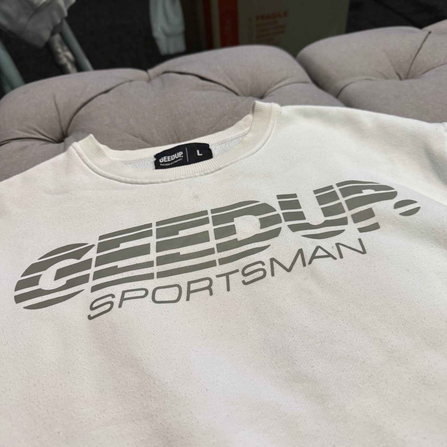Geedup Sportsman Crewneck 'White Grey' (Second hand)
