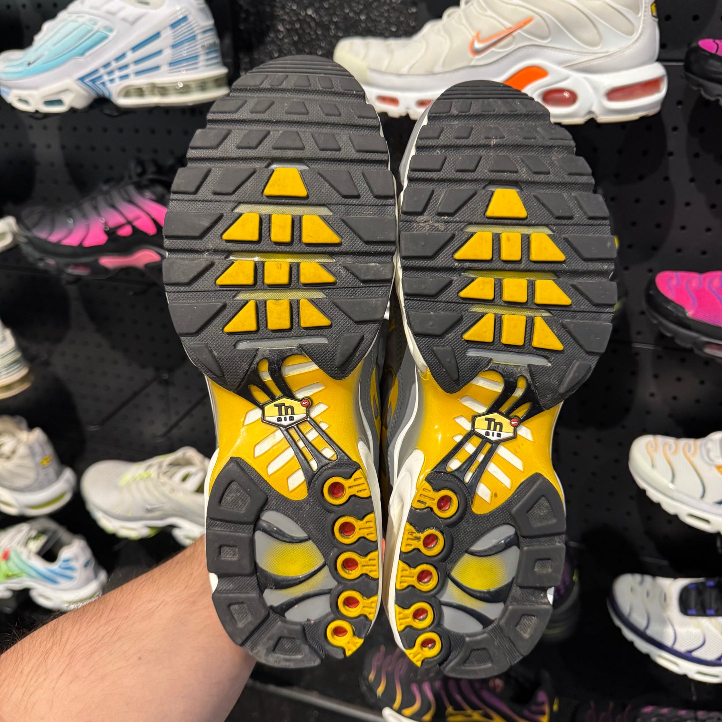 Nike Air Max Plus TN 'Sulphur' (Second hand)
