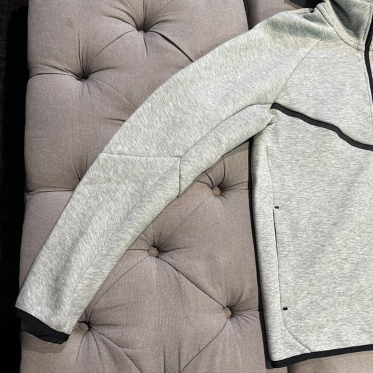Nike Tech Fleece Jacket 'Grey' (Second hand)