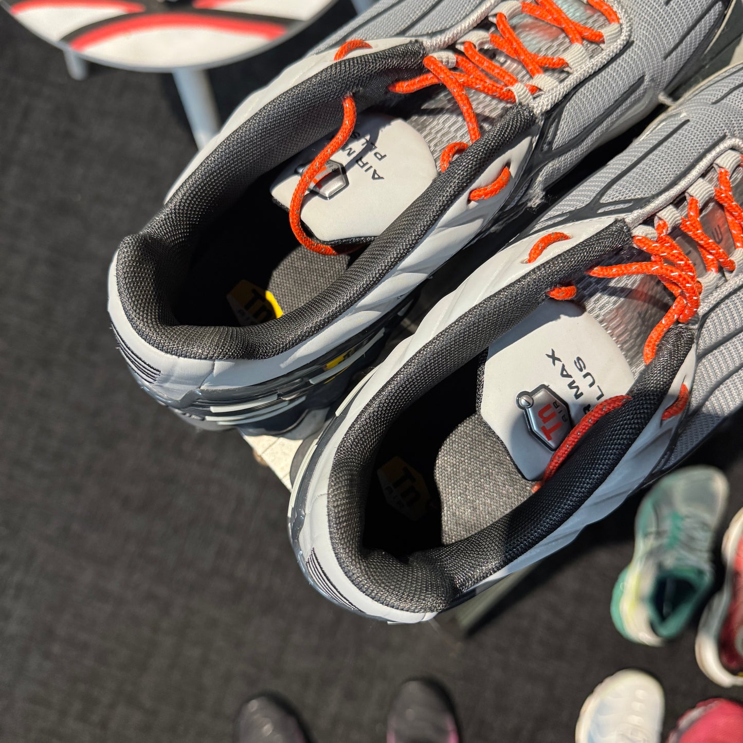 Nike Air Max Plus 'TN3' Light Smoke Grey Orange (Second hand)