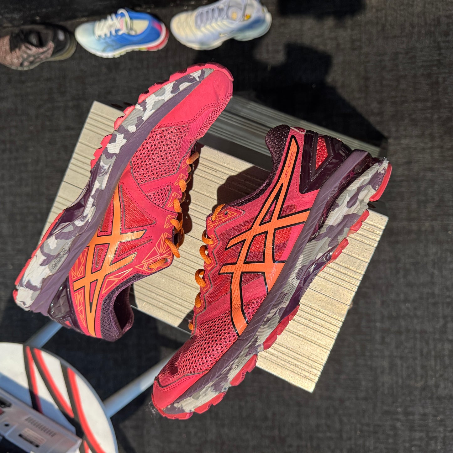 Asics Gel GT2000 4 'Pink Orange' (Second hand)
