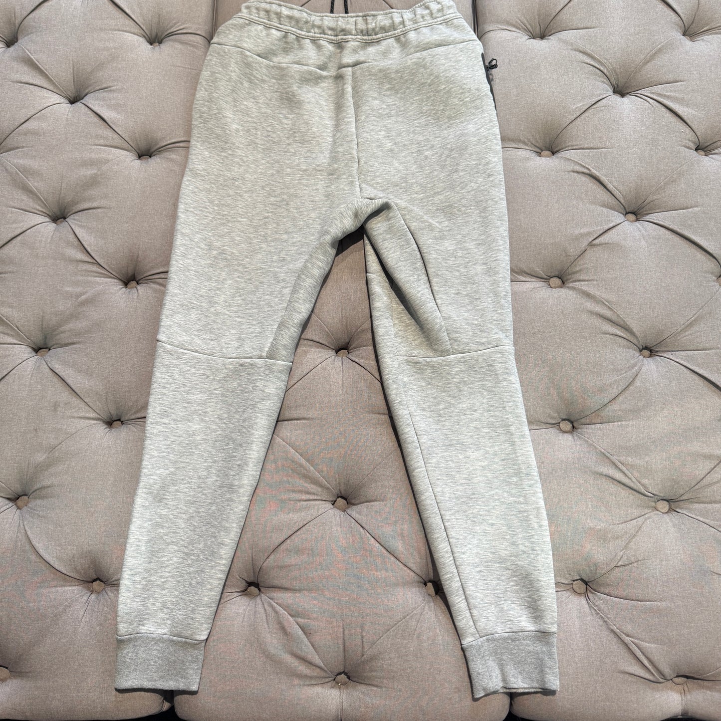 Nike Tech Fleece Track Pants 'Grey' (Second hand)