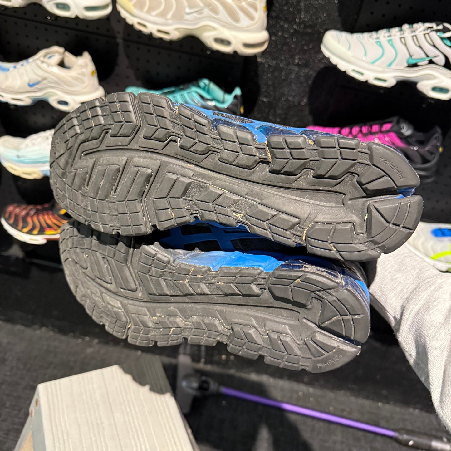 Asics Gel-Quantum 180 5 'Black Grey Electric Blue' (Second hand)