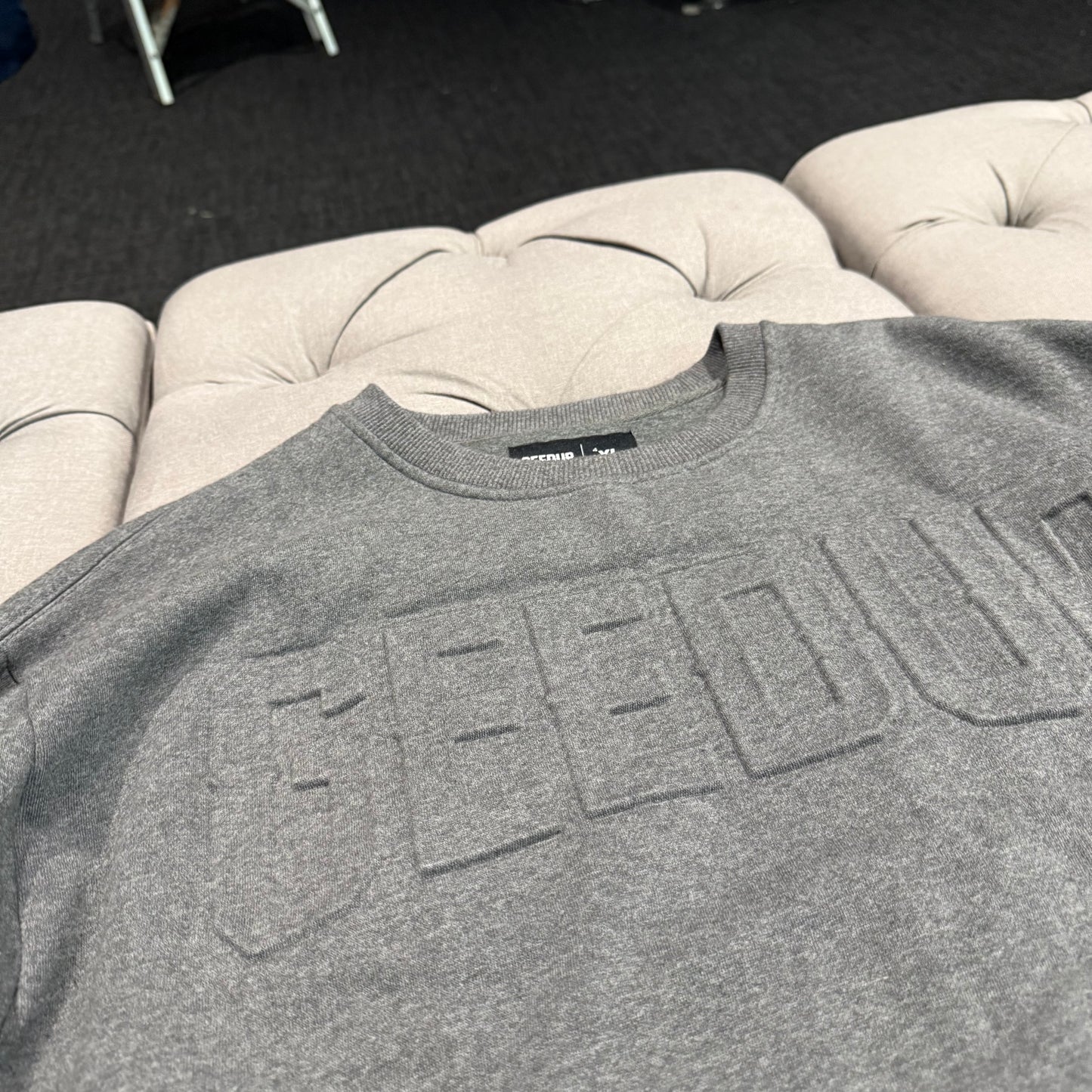 Geedup Embossed Logo Play For Keeps Crewneck 'Ash Grey' (Second hand)