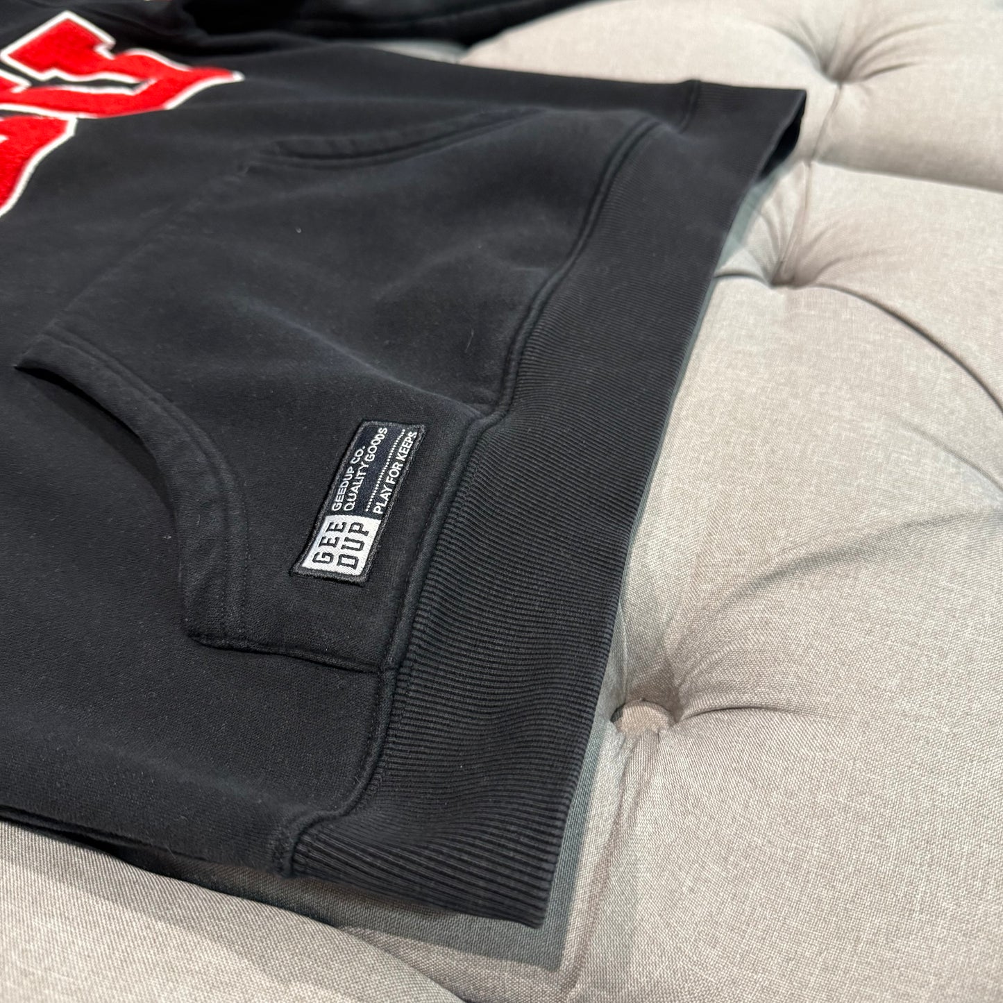 Geedup Team Logo Hoodie 'Black Red' (Second hand)
