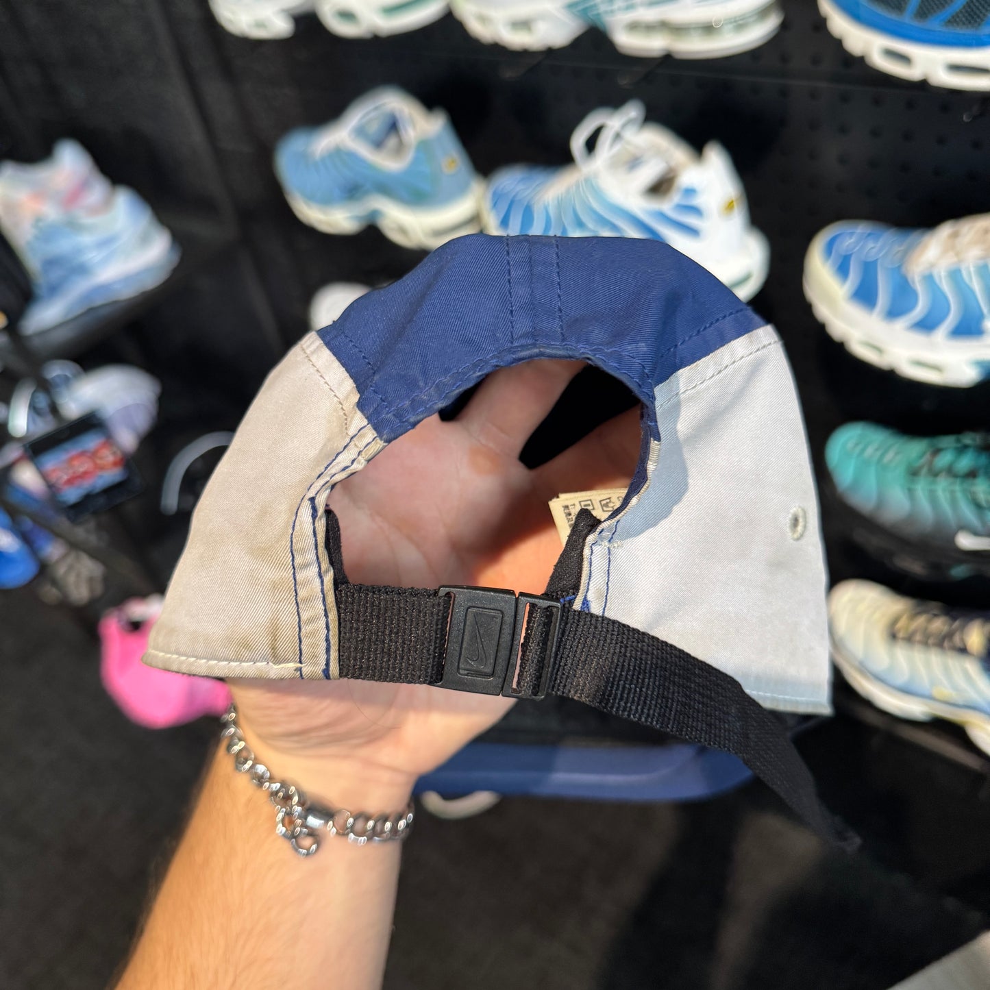 Nike Airmax 5 Pannel Cap 'Navy Grey White' (Second Hand)