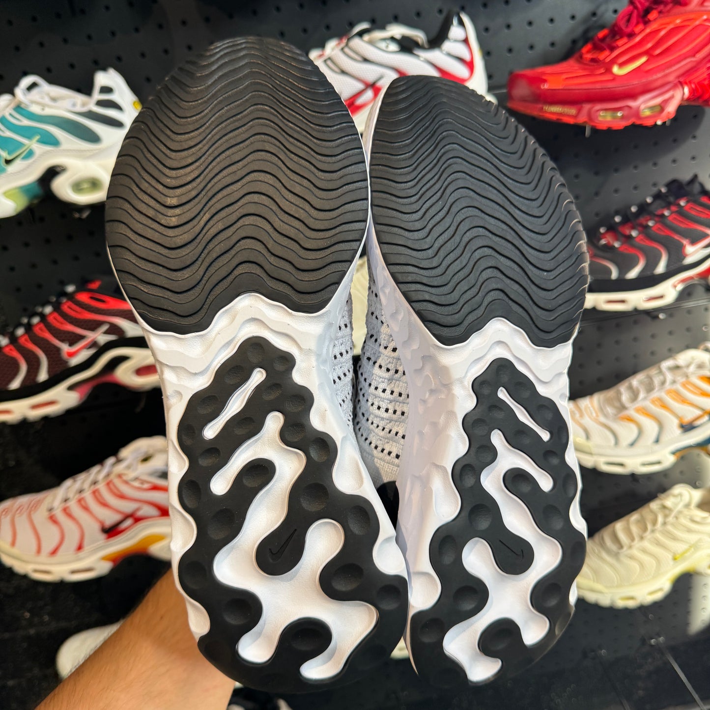 Nike React Phantom Run 2 'White Black' (Brand New)