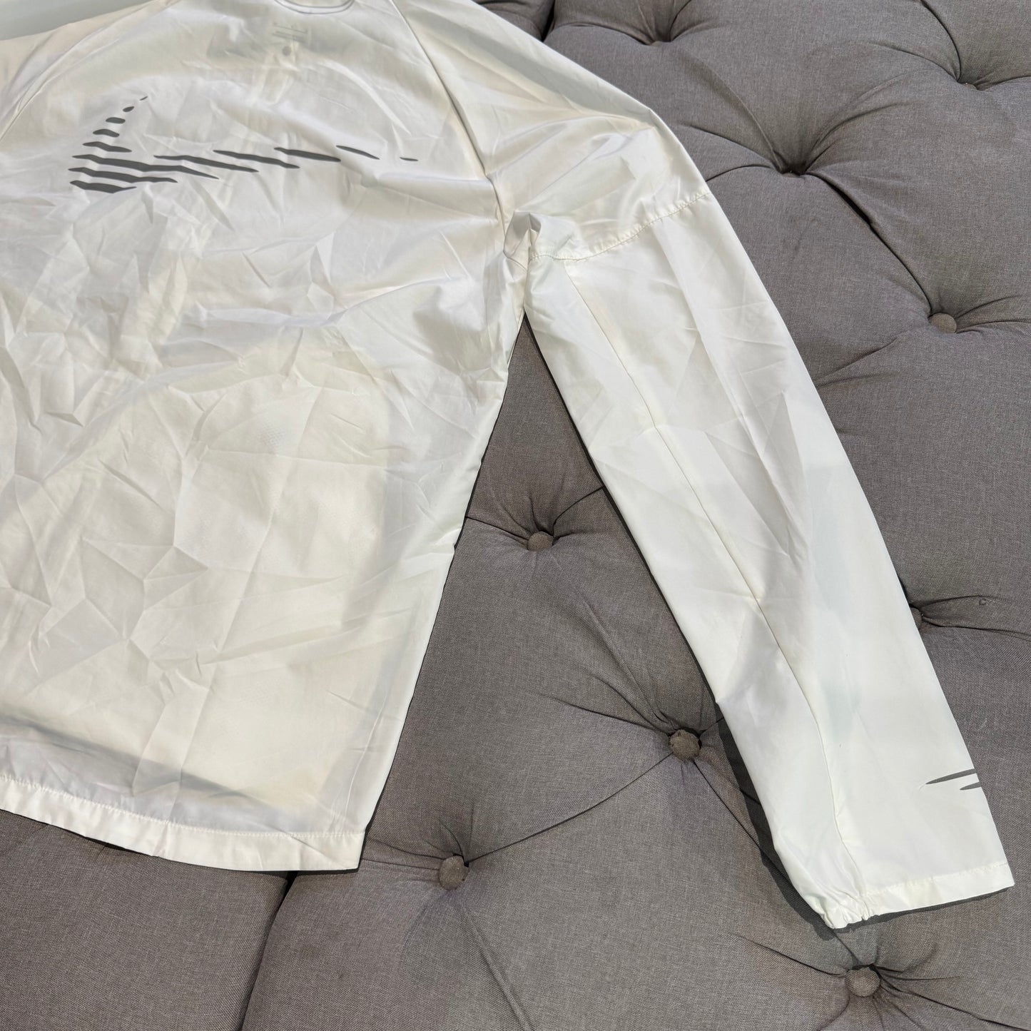 Nike Miller Flash Water Repellent Running Jacket 'White' (Second hand)