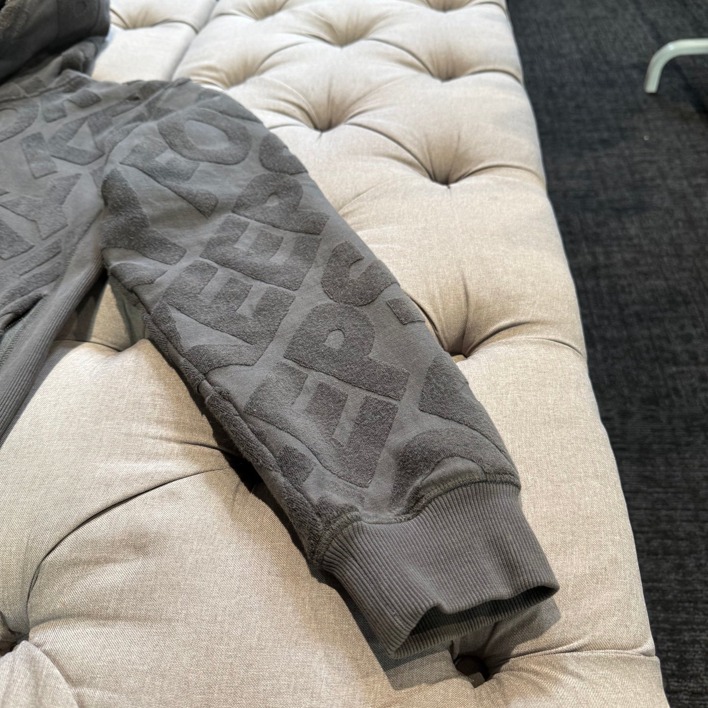 Geedup Monogram Play For Keeps Hoodie 'Ash Grey' (Second hand)