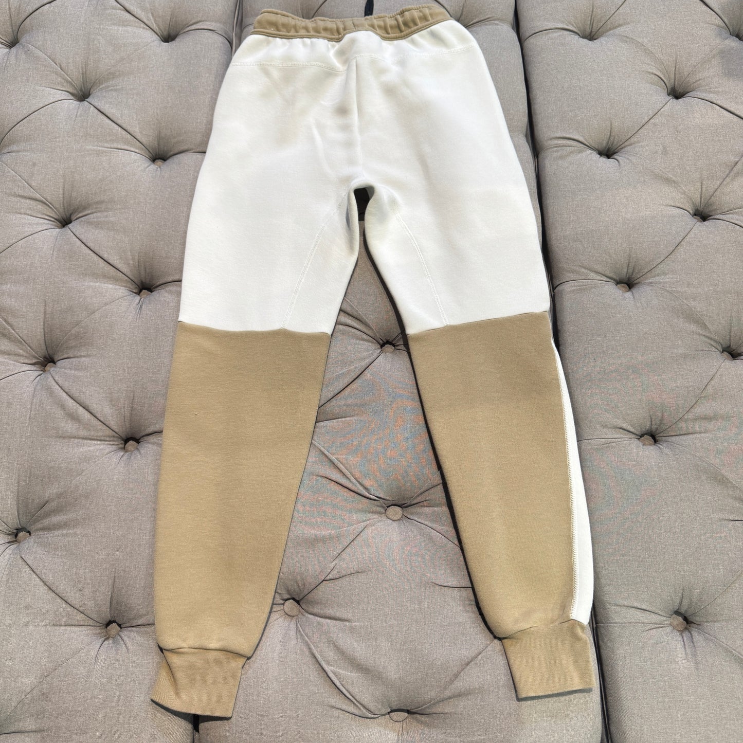 Nike Tech Fleece Track Pants 'Cream Beige' (Second hand)