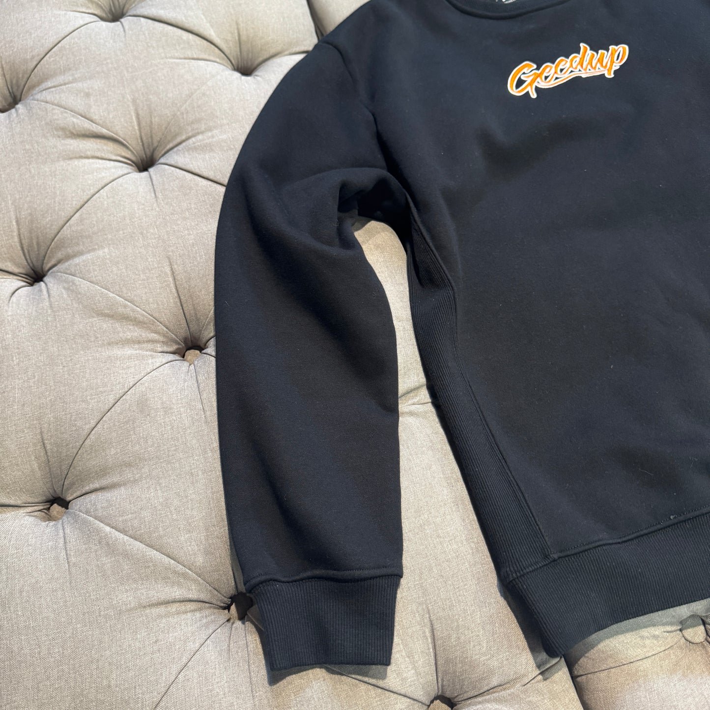 Geedup OS Script Crewneck 'Black Orange' (Second hand)