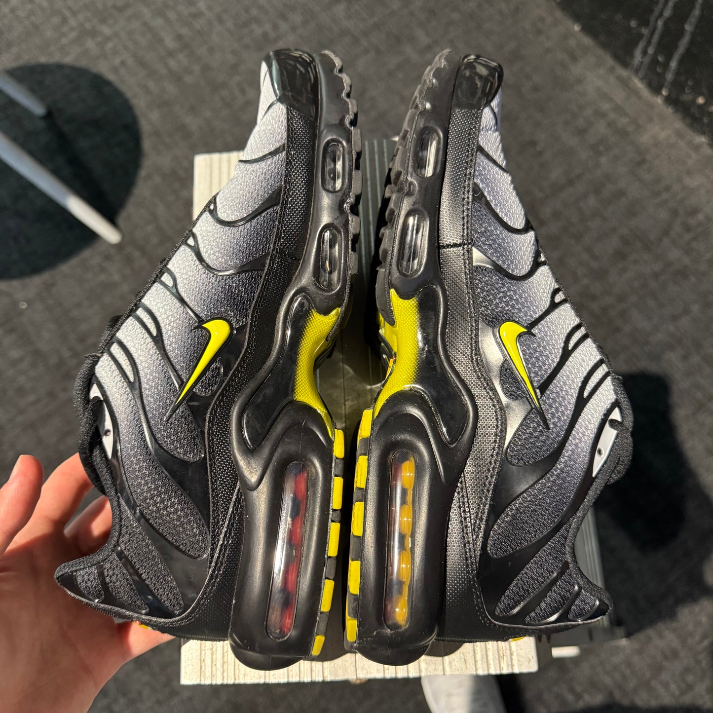 Nike Air Max Plus 'TN' Wolf Grey Optic Yellow (Second hand)