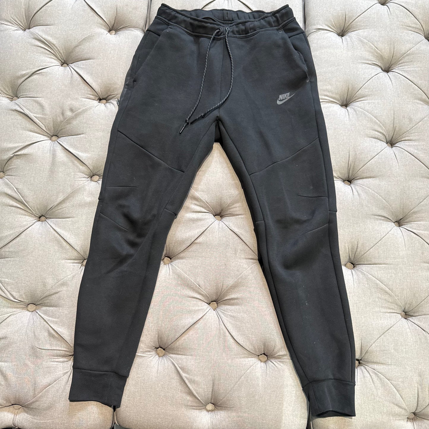 Nike Tech Fleece Pants 'Black' (Second hand)