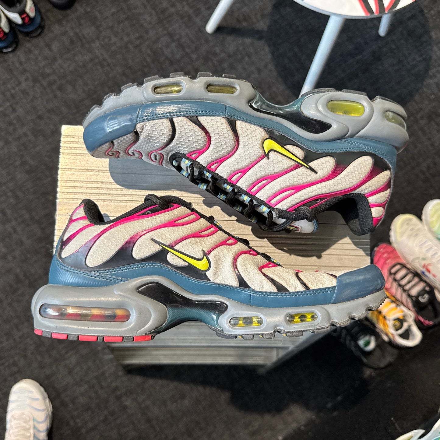 Nike Air Max Plus TN 'Ash Green Pink' (Second hand)