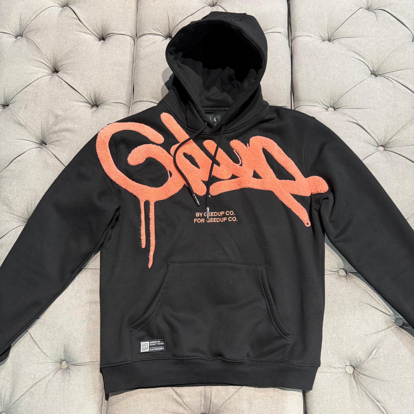 Geedup Handstyle Hoodie 'Black Peach' (Second hand)