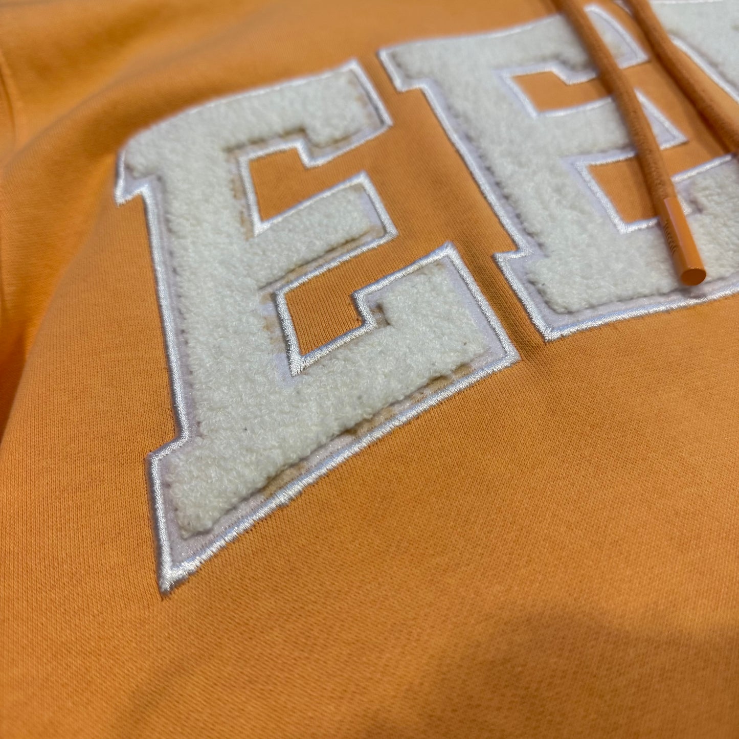 Geedup Team Logo Hoodie 'Peach' (Second hand)