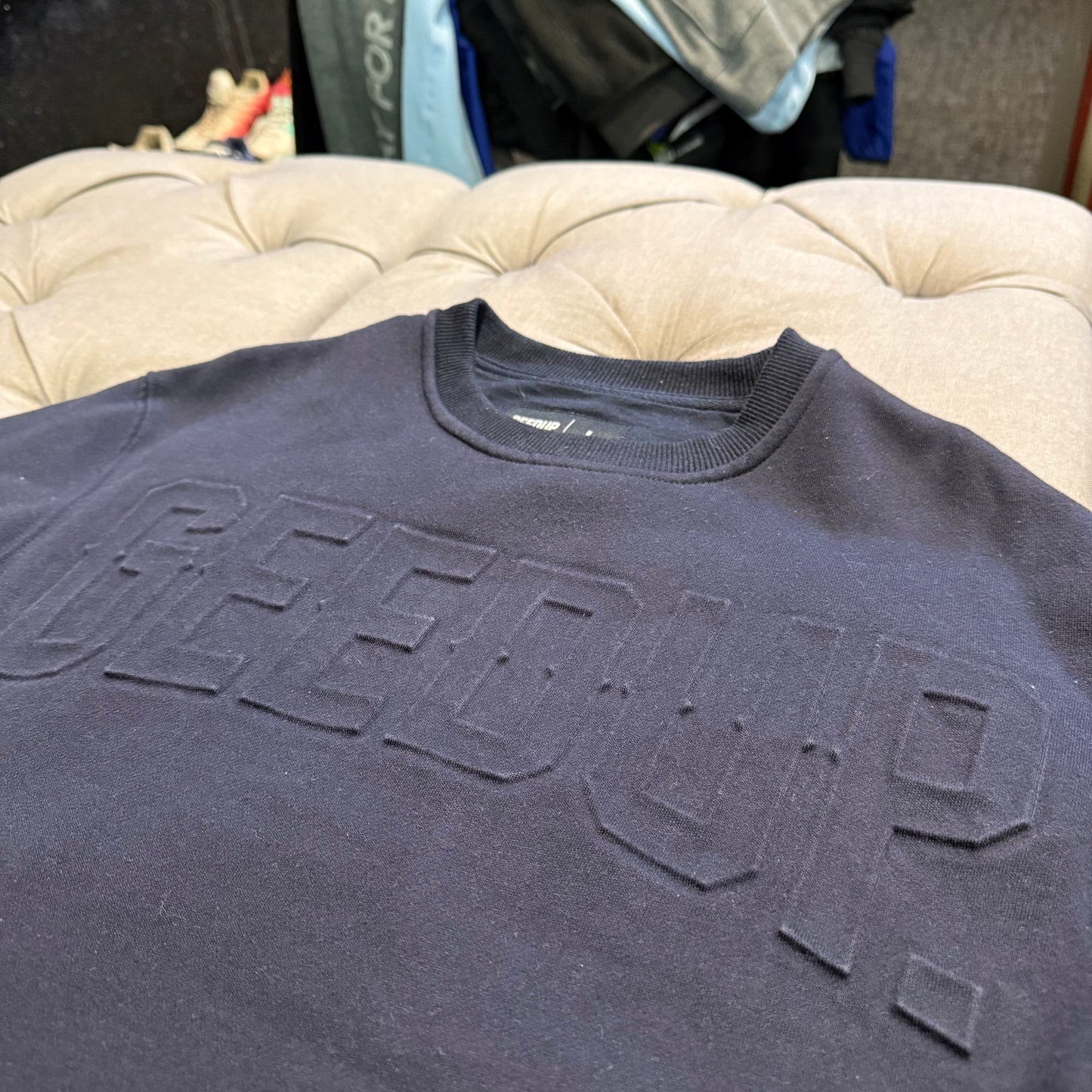 Geedup Embossed Logo Crewneck 'Navy' (Second hand)