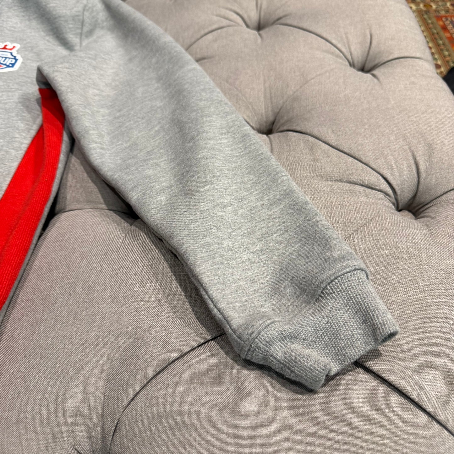 Geedup Since 2010 Emblem Logo Hoodie 'Grey' (Second hand)