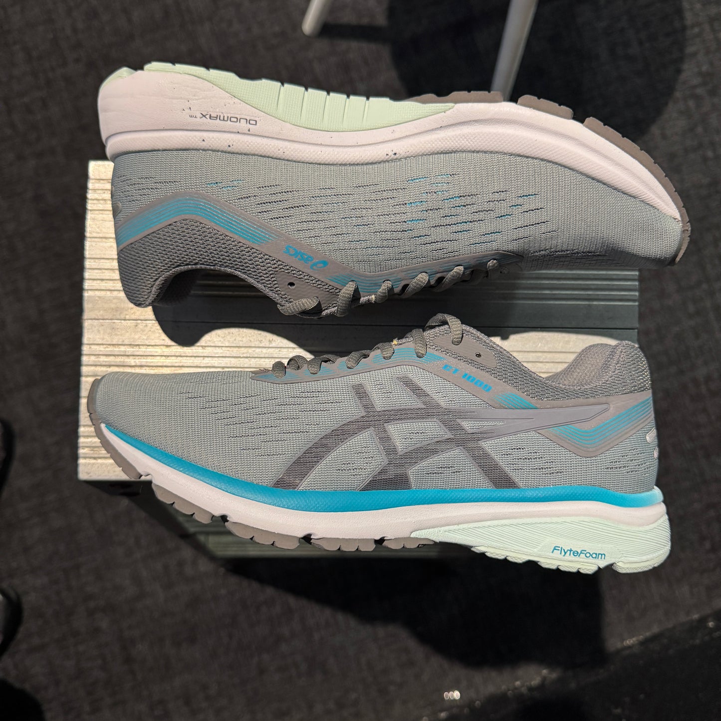 Asics GT-1000 7 'Grey/Carbon' 2018 (Second hand)