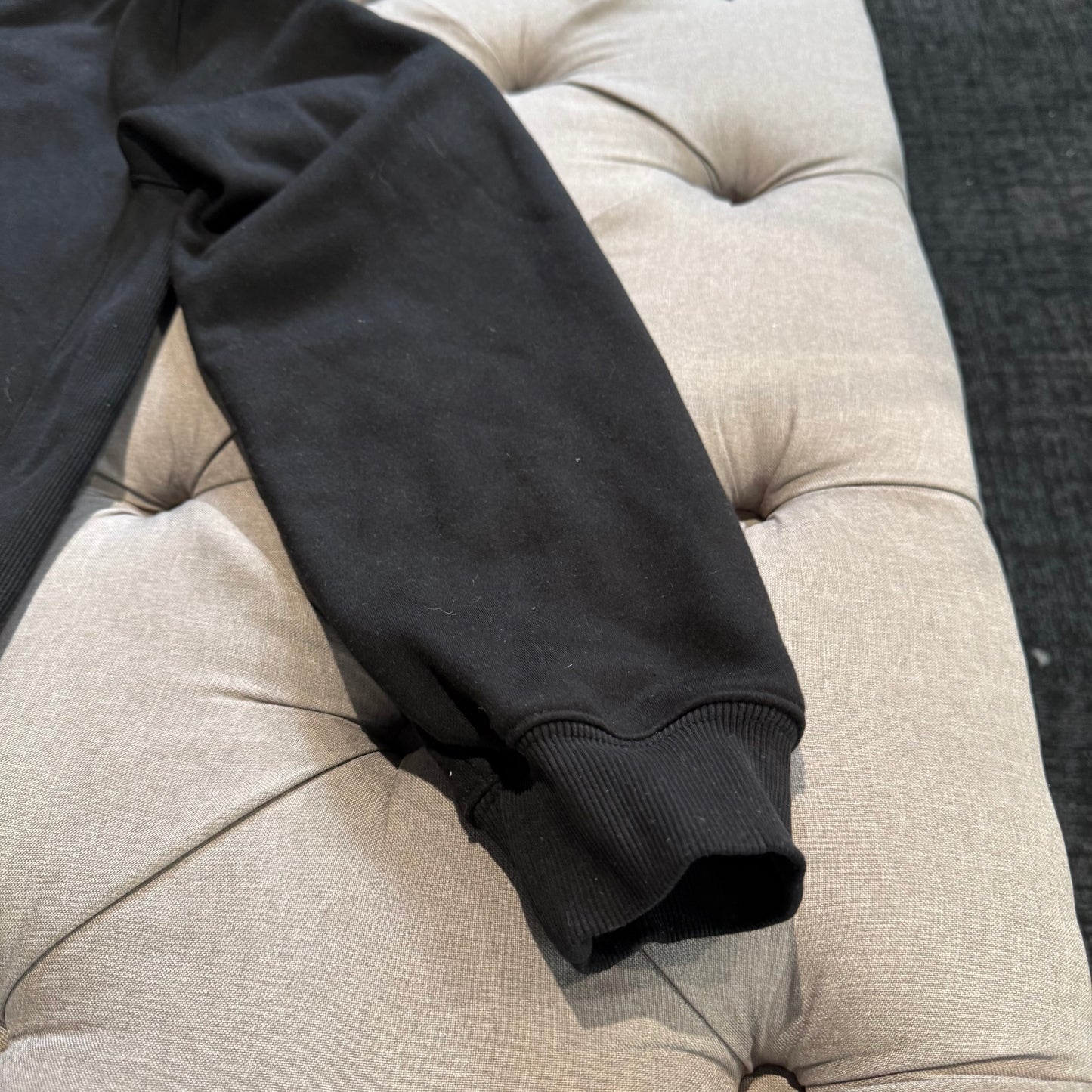 Geedup Cities Hoodie 'Black' (Second hand)
