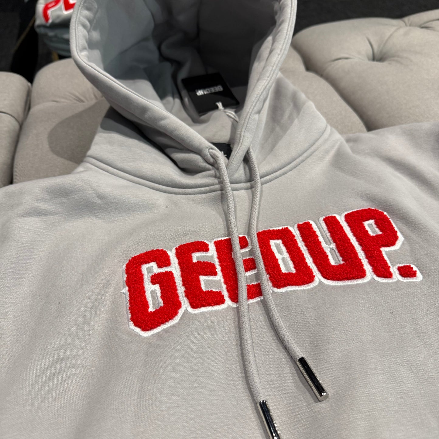 Geedup Play For Keeps Hoodie 'Grey Red' (Second hand)