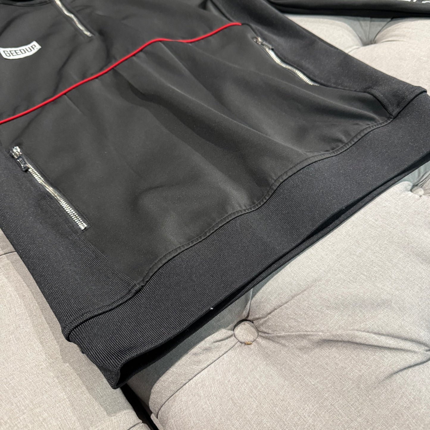 Geedup Play For Keeps Quarter Zip 'Black Red' (Second hand)