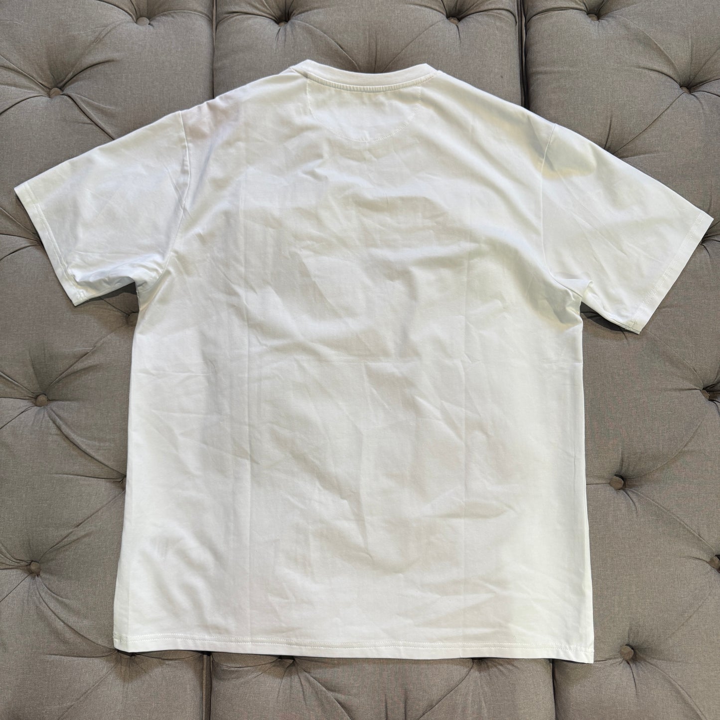 Geedup Embossed Logo Sportsman T-Shirt 'White' (Second hand)