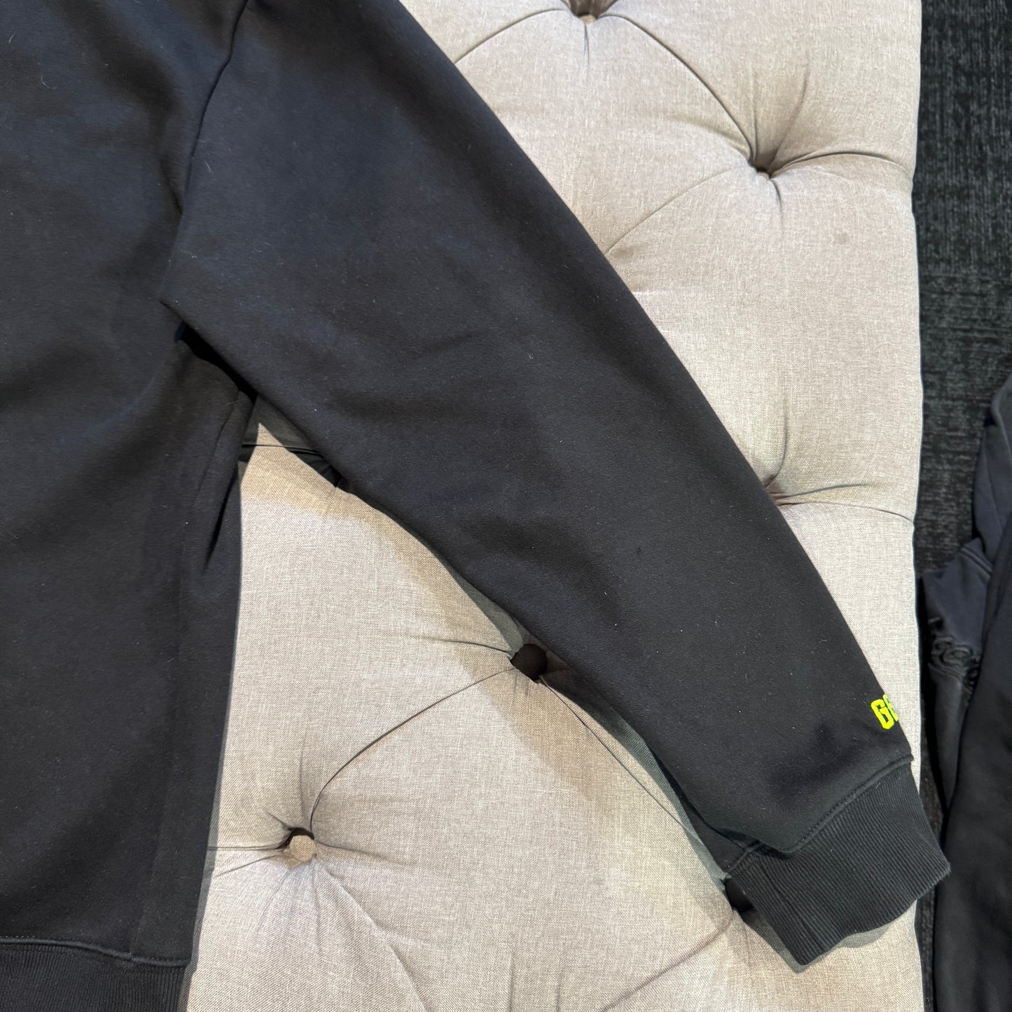 Geedup Handstyle Hoodie 'Black Volt' (Second hand)