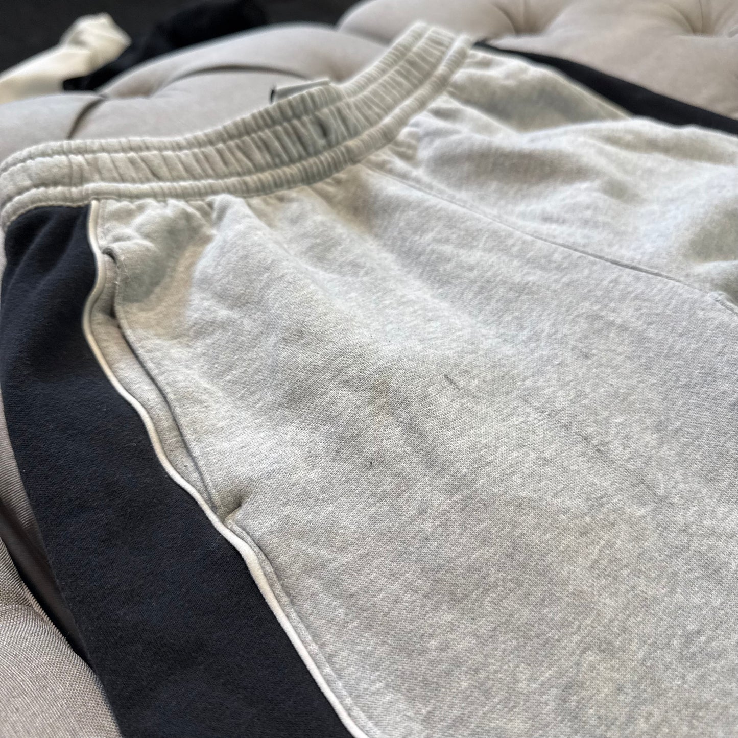 Youth Nike Track Pants 'Black Grey' (Second hand)