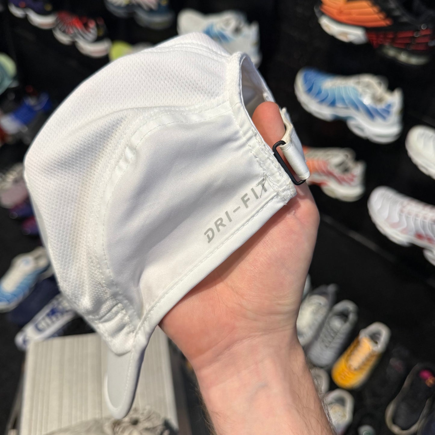 Nike Featherlight Drifit Cap 'White Black' (Second hand)
