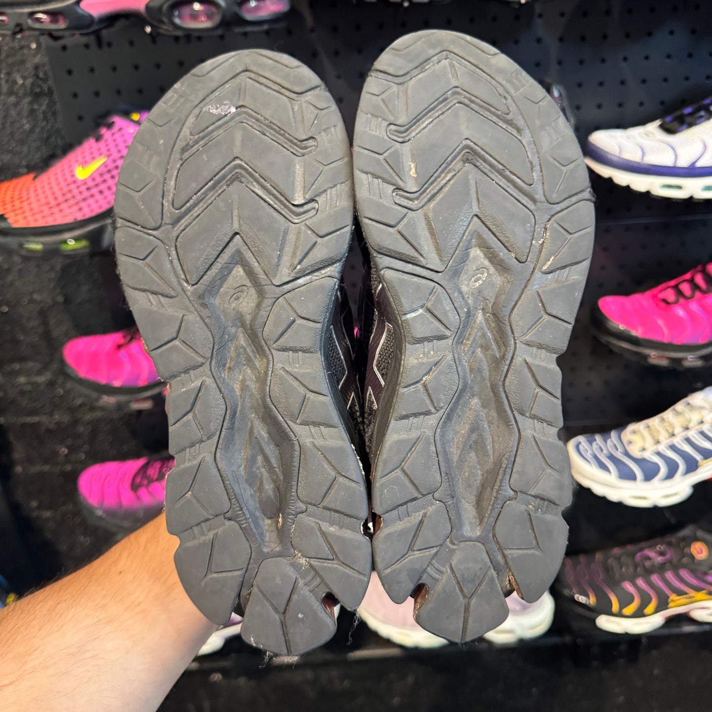 Asics Gel-Quantum 180 7 'Black Cayenne' (Second hand)