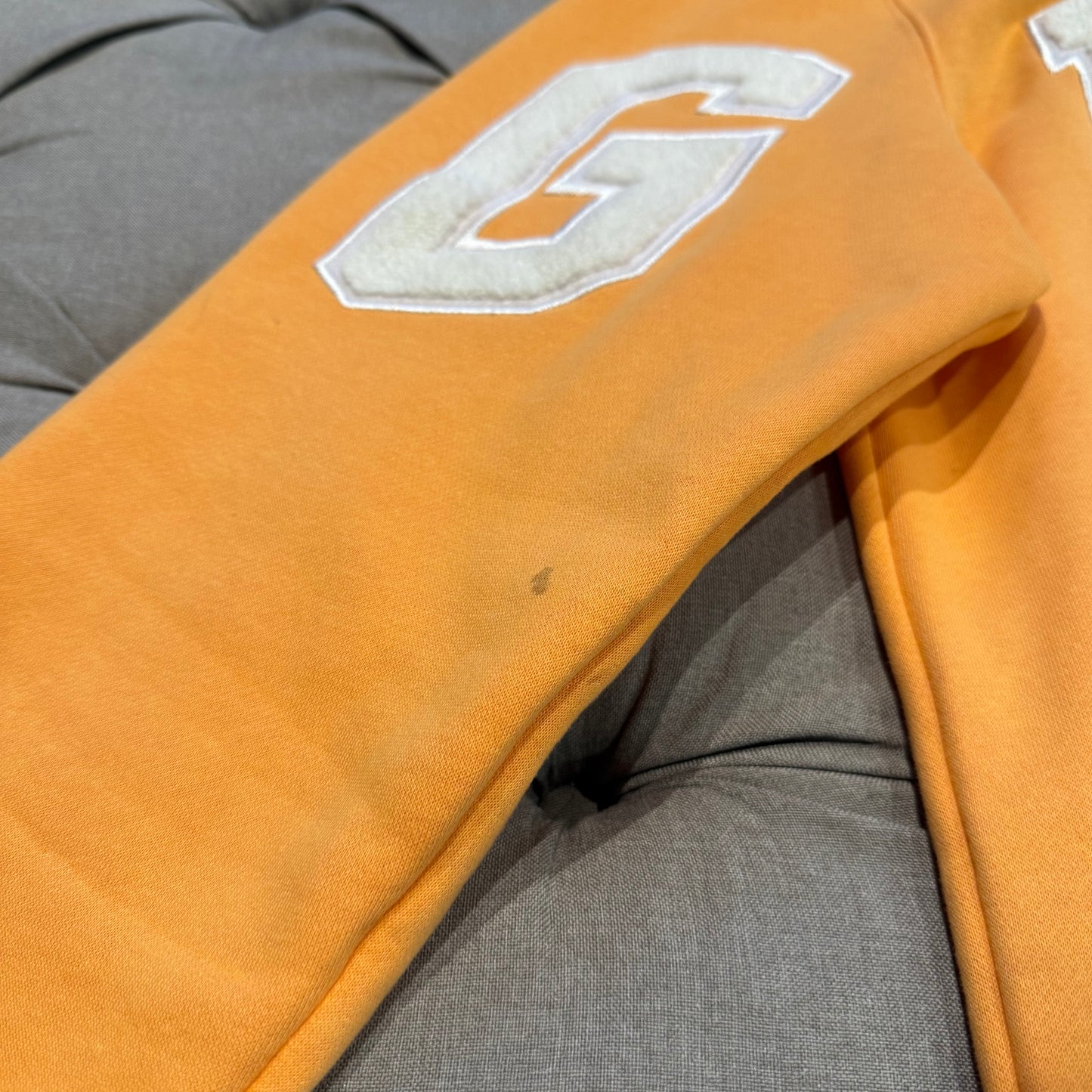 Geedup Team Logo Hoodie 'Peach' (Second hand)