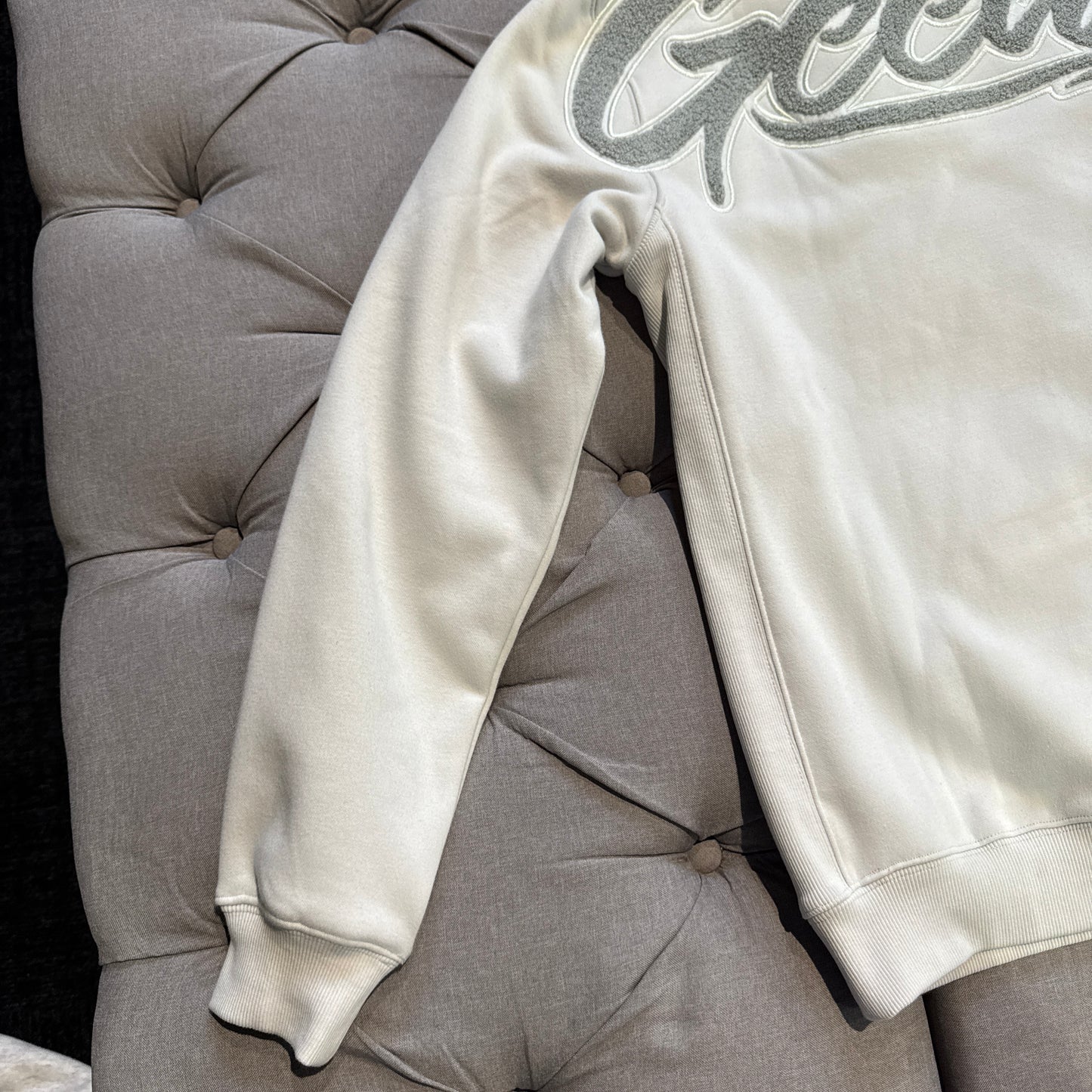 Geedup OS Script Crewneck 'Grey' (Second hand)