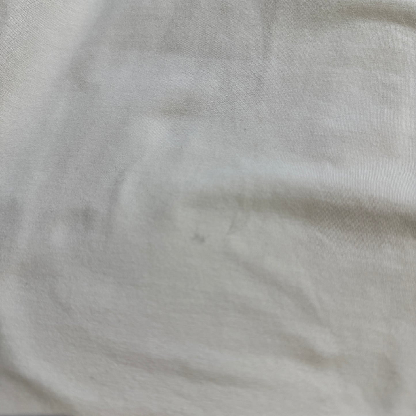 Geedup Emboss Logo T-Shirt 'White' (Second hand)