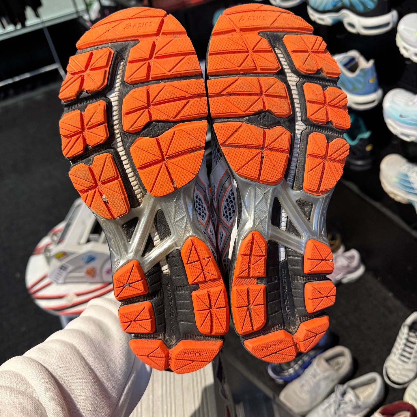 Asics GT-2000 3 'White Silver Orange' (Second hand)