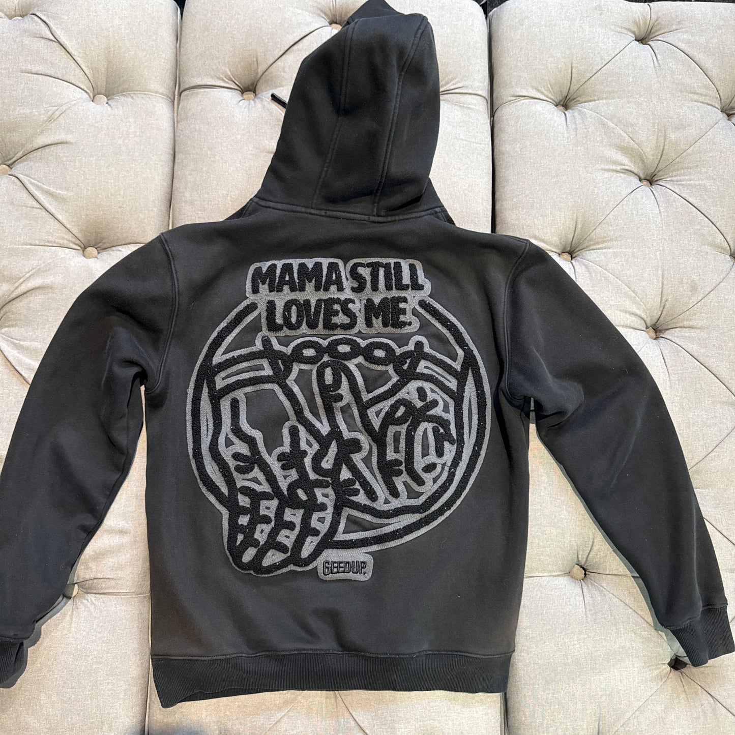 Geedup Mama Still Loves Me Hoodie 'Black' (Second hand)