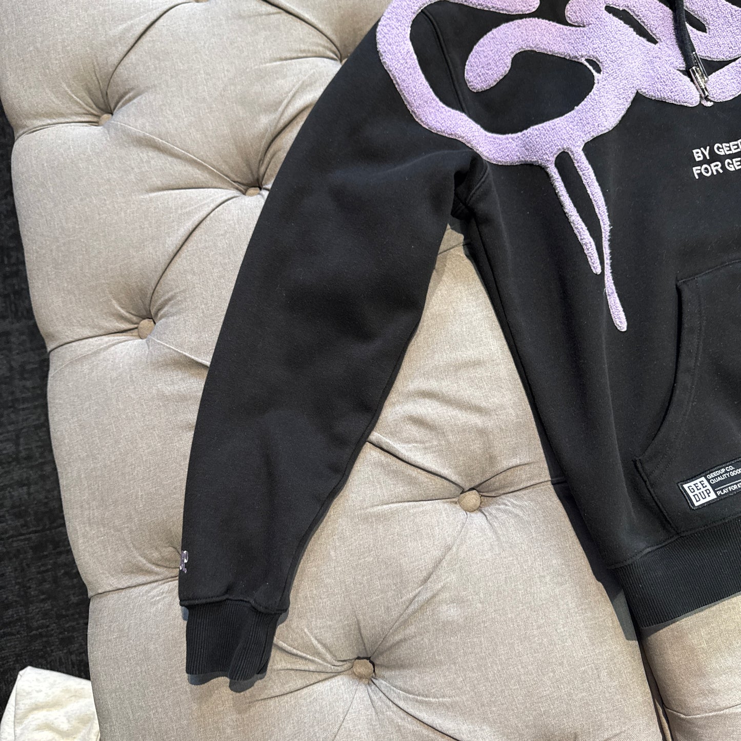 Geedup Handstyle Hoodie 'Black Lavender Purple' (Second hand)
