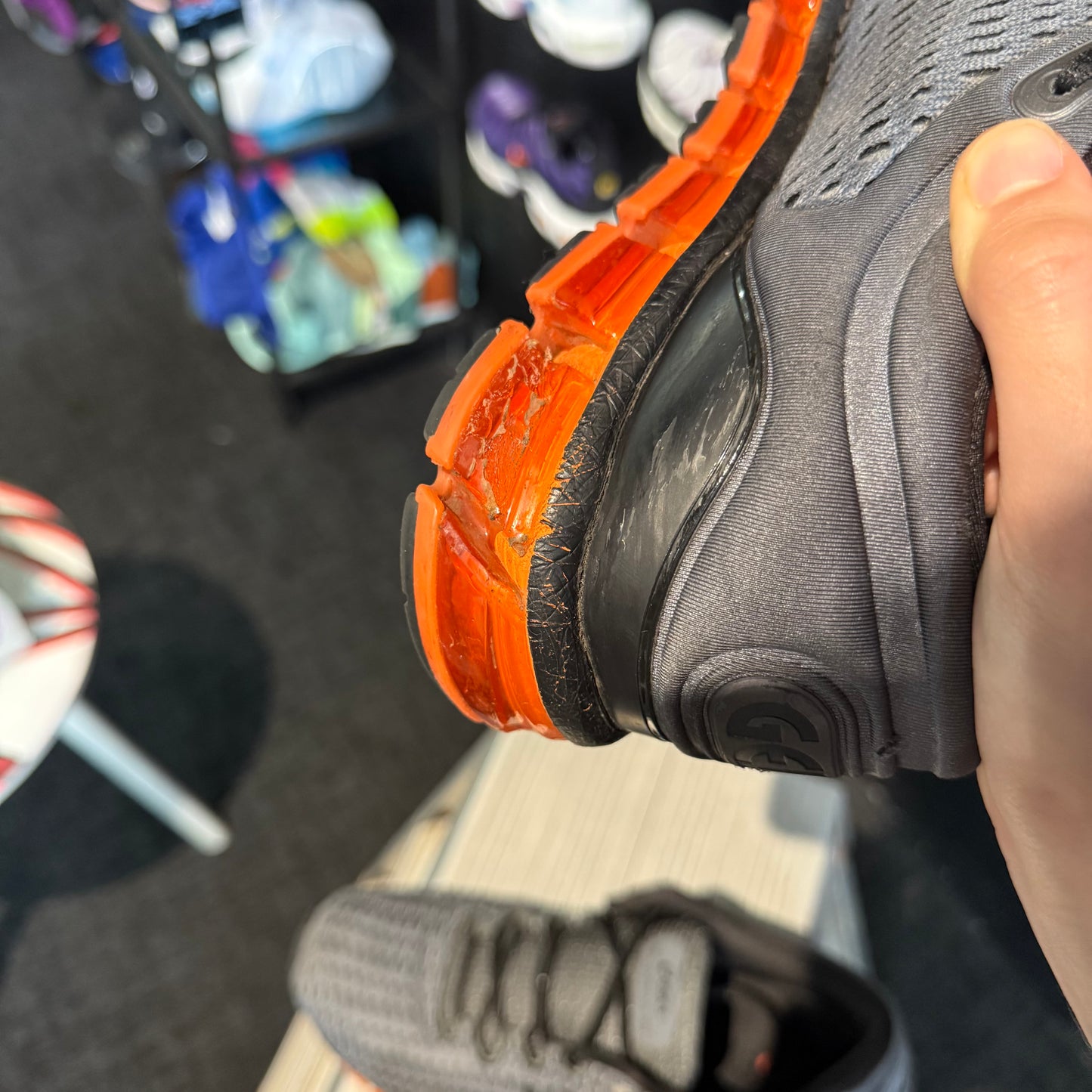 Asics Gel-Quantum Shift 360 'Carbon' (Second hand)