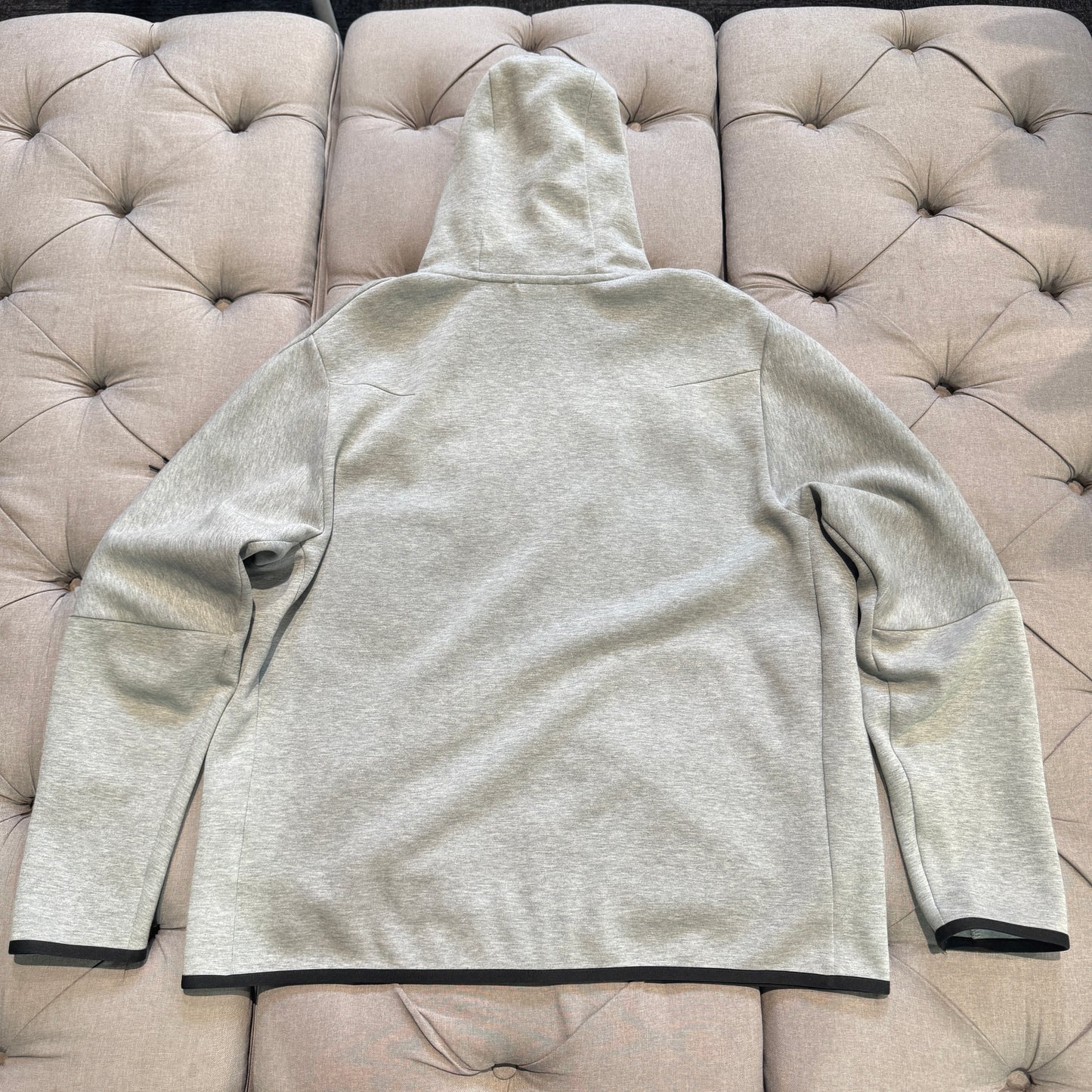 Nike Tech Fleece Hoodie 'Grey' (Second hand)