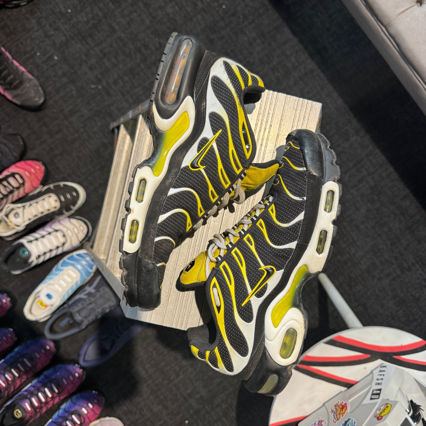 Nike Air Max Plus TN 'Black Tour Yellow' (Second hand)